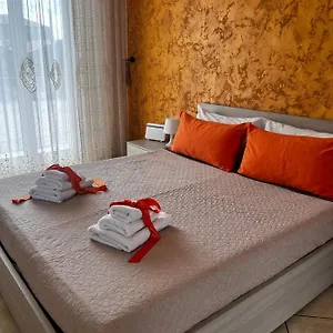 Apartamento Porta Garibaldi Italia