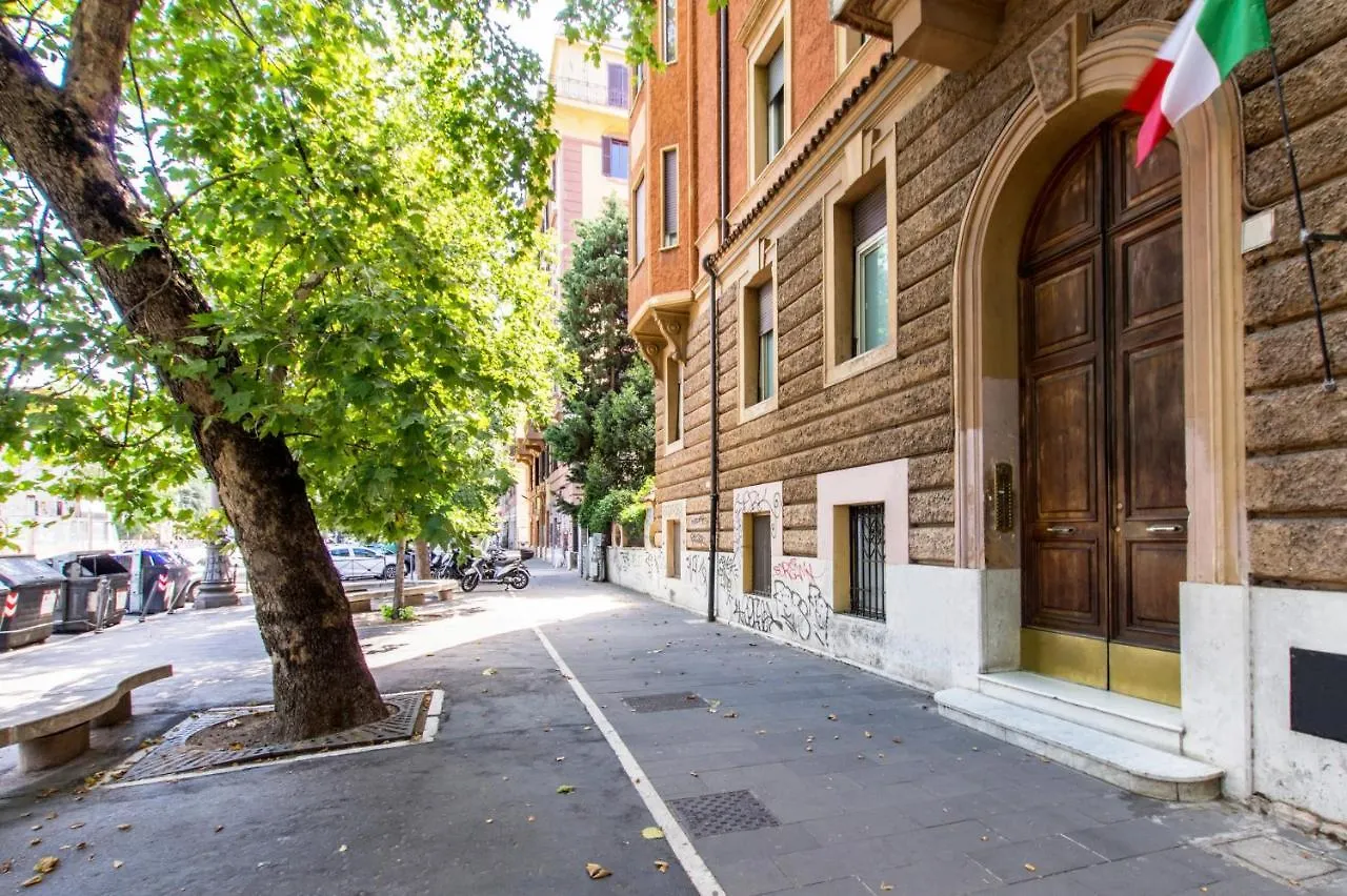 Trastevere Deco Apartment Rome