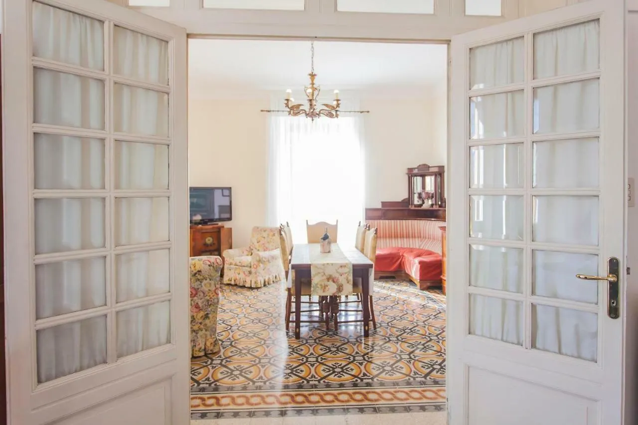 Trastevere Deco Apartment Rome